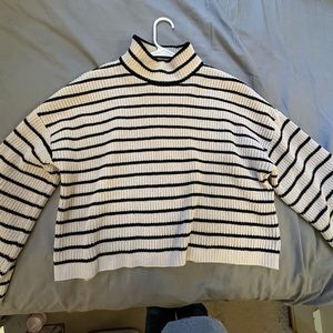 Black and cream Sanctuary sweater. Size Medium
